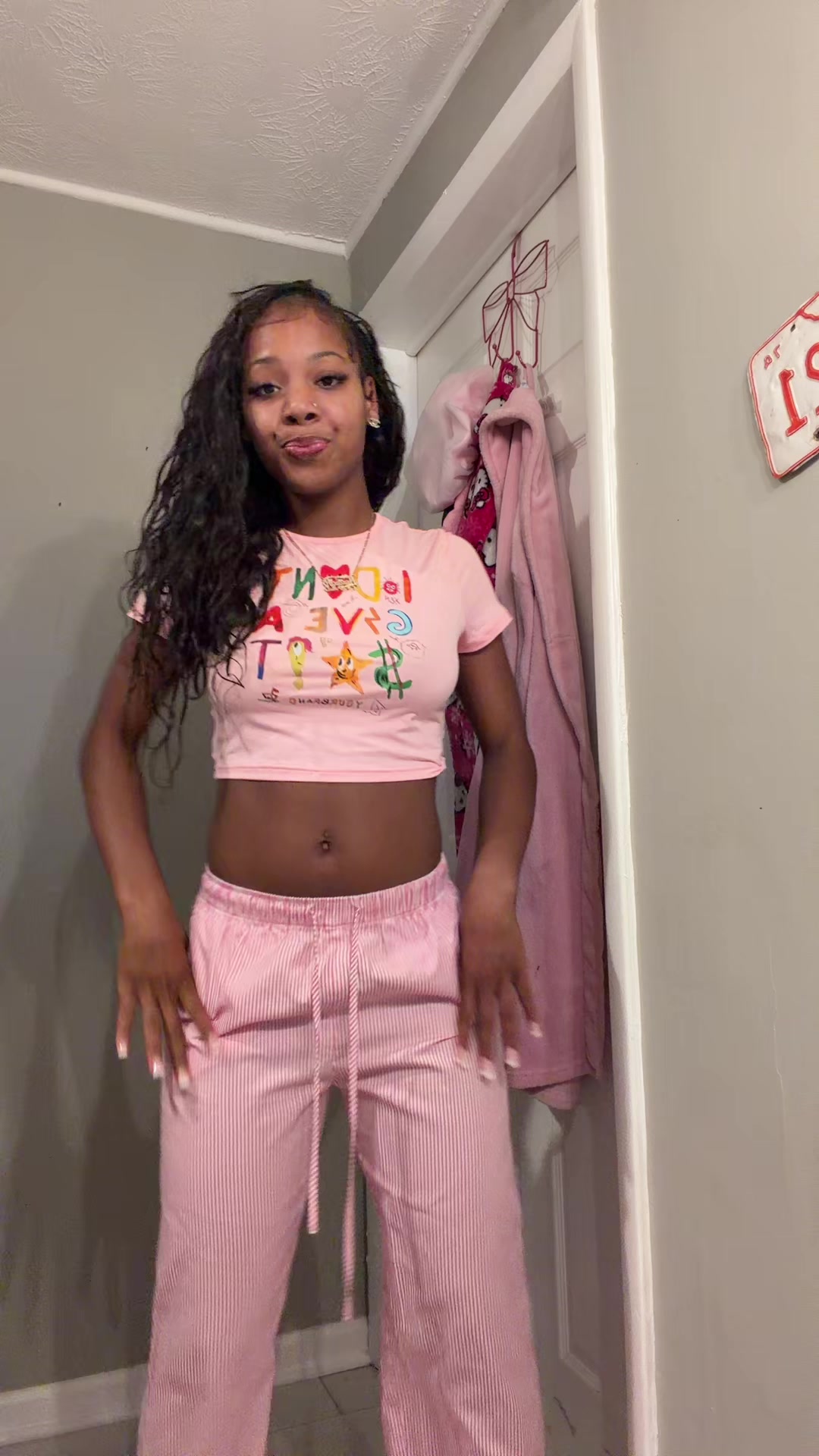 @veahmoniek