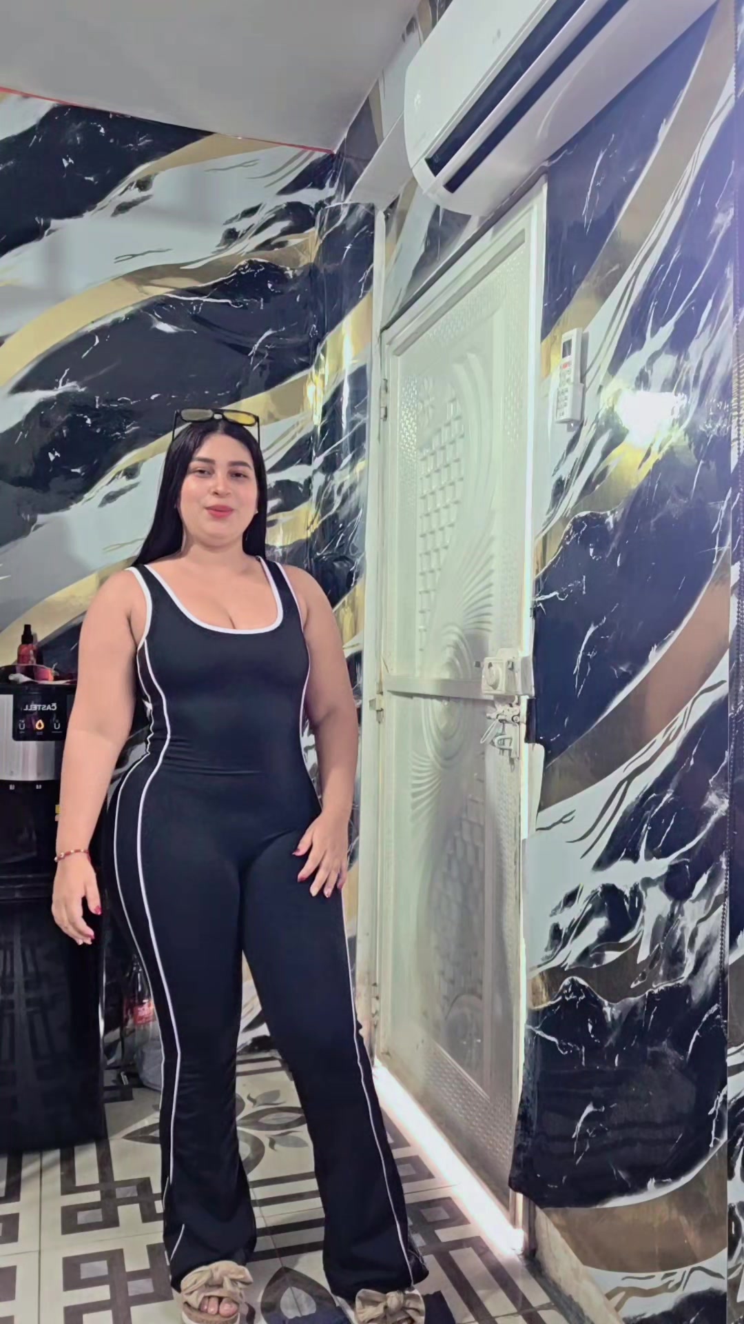 @SELENITA