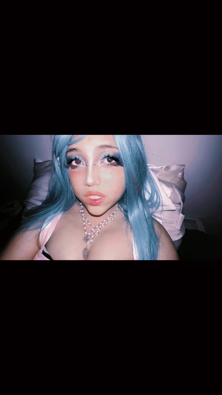 @valerie06993