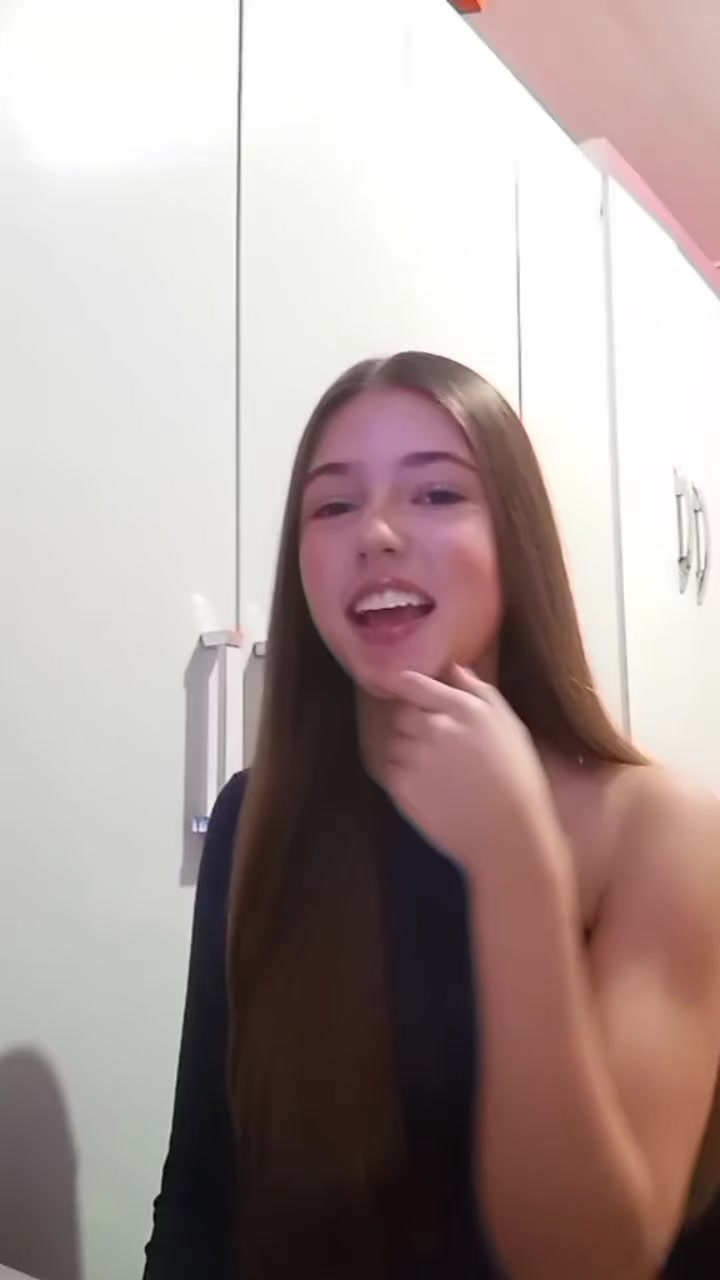 @Elo&aacute; Ivone💗😊🌺