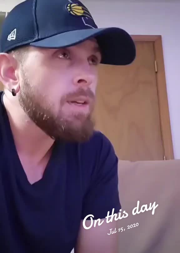 @- CEO of LIPSYNC -