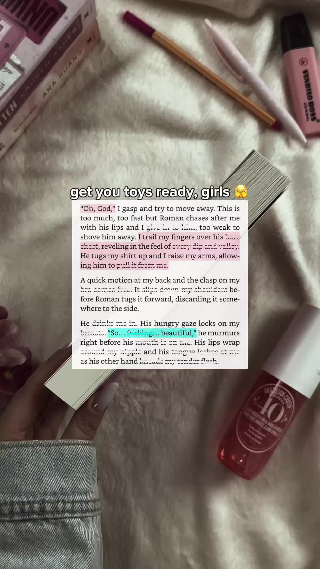 @DanielaRomeroBooks