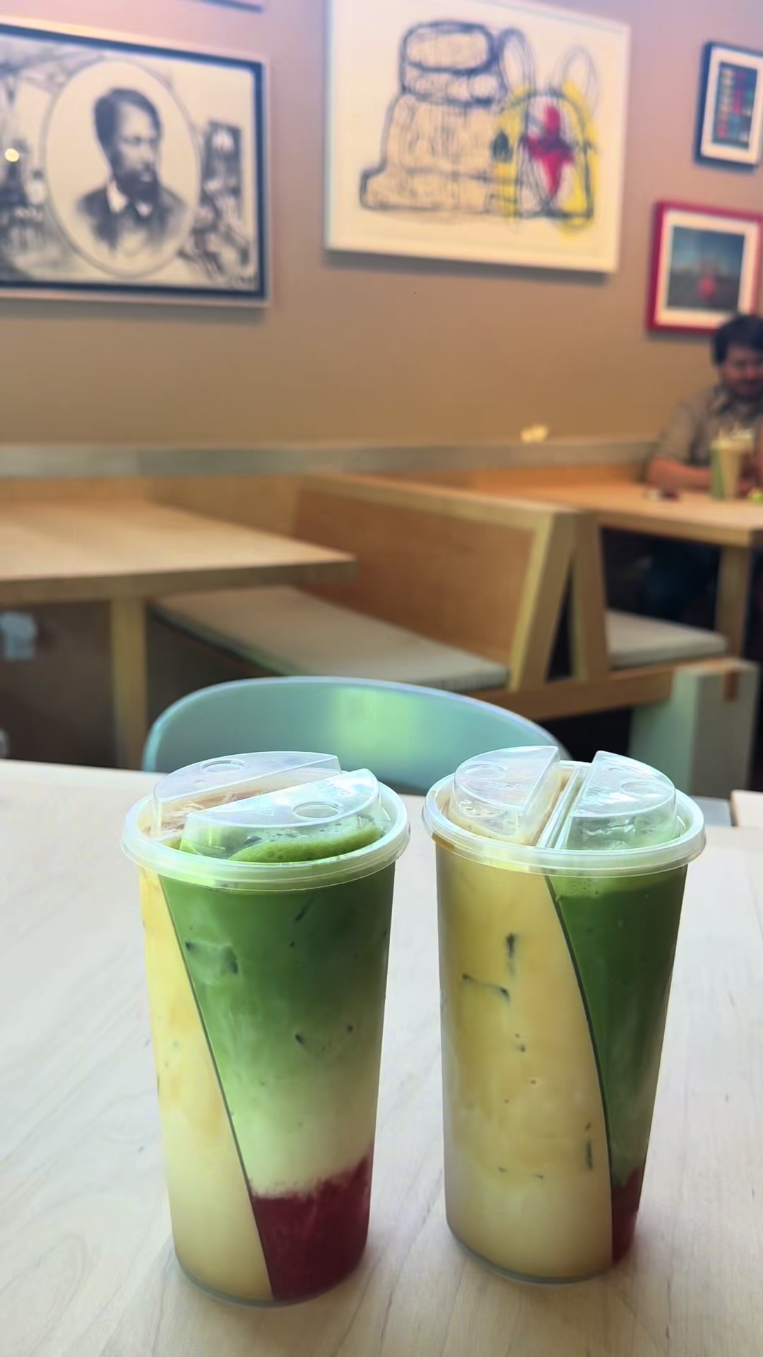 @Ella โโญห.โ ๐โโ
หโ