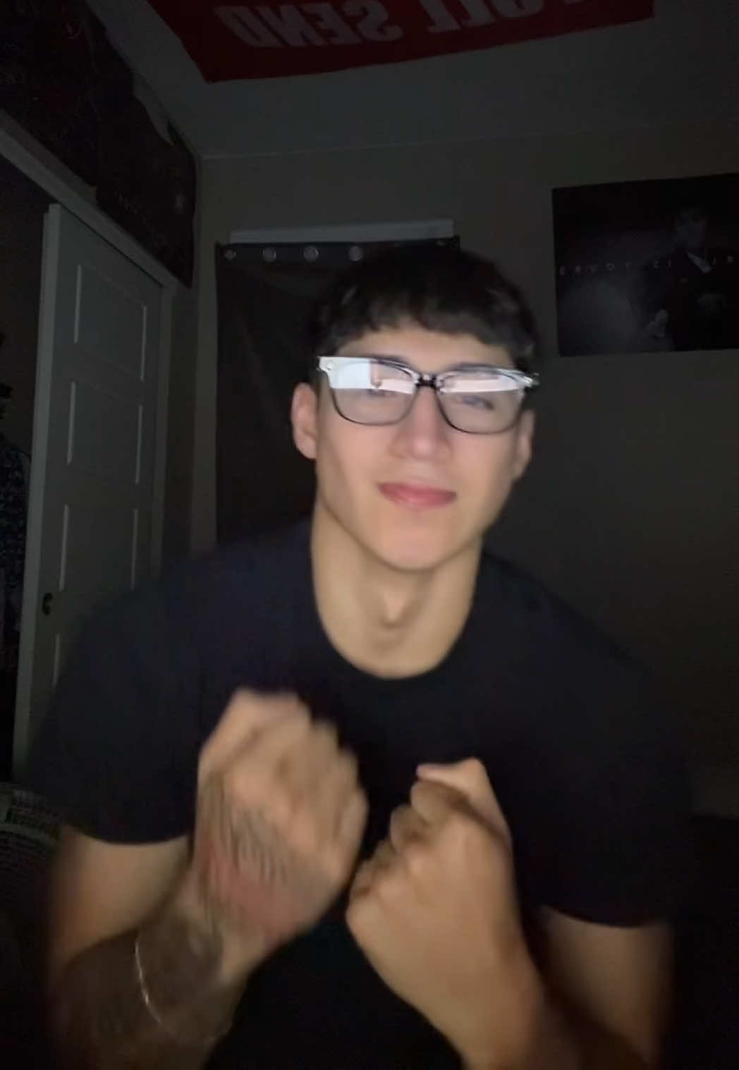 @AARLOX