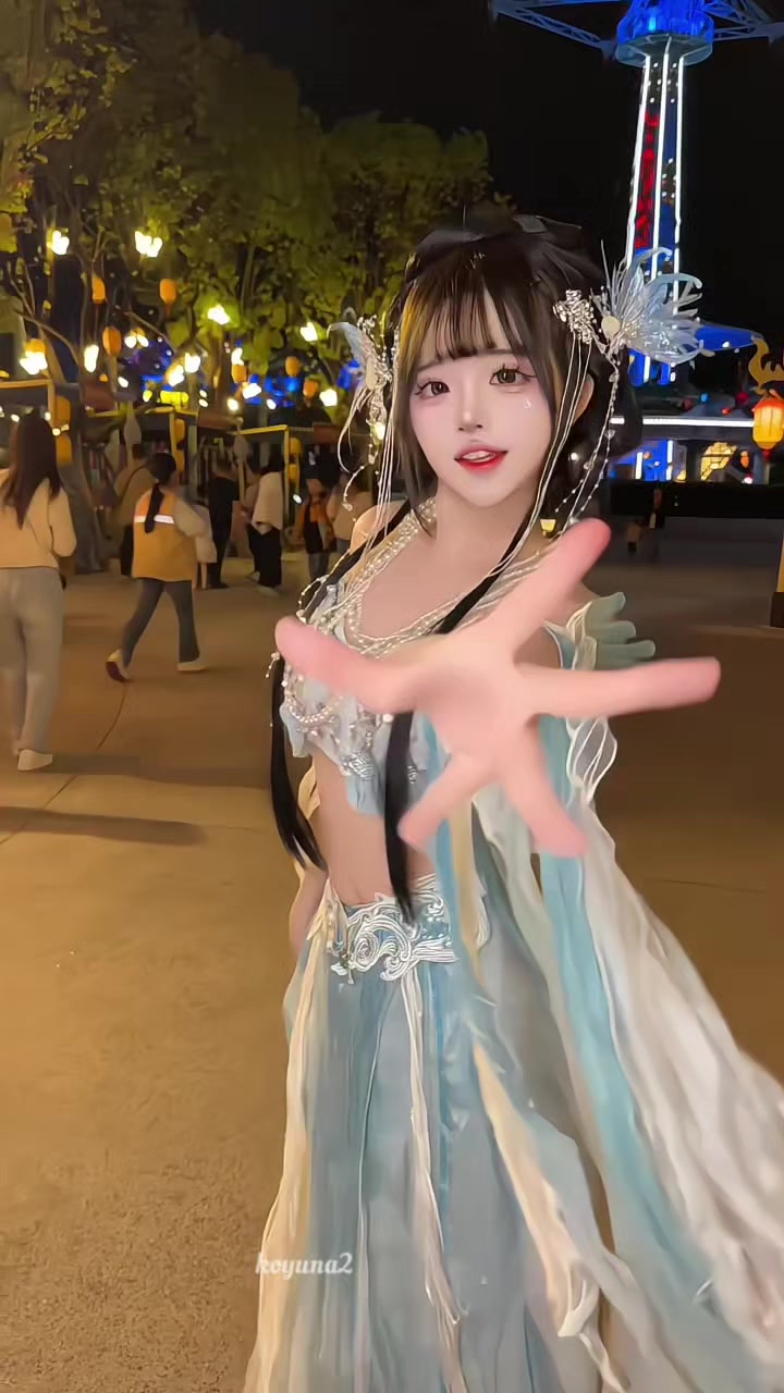 @小柚奈
