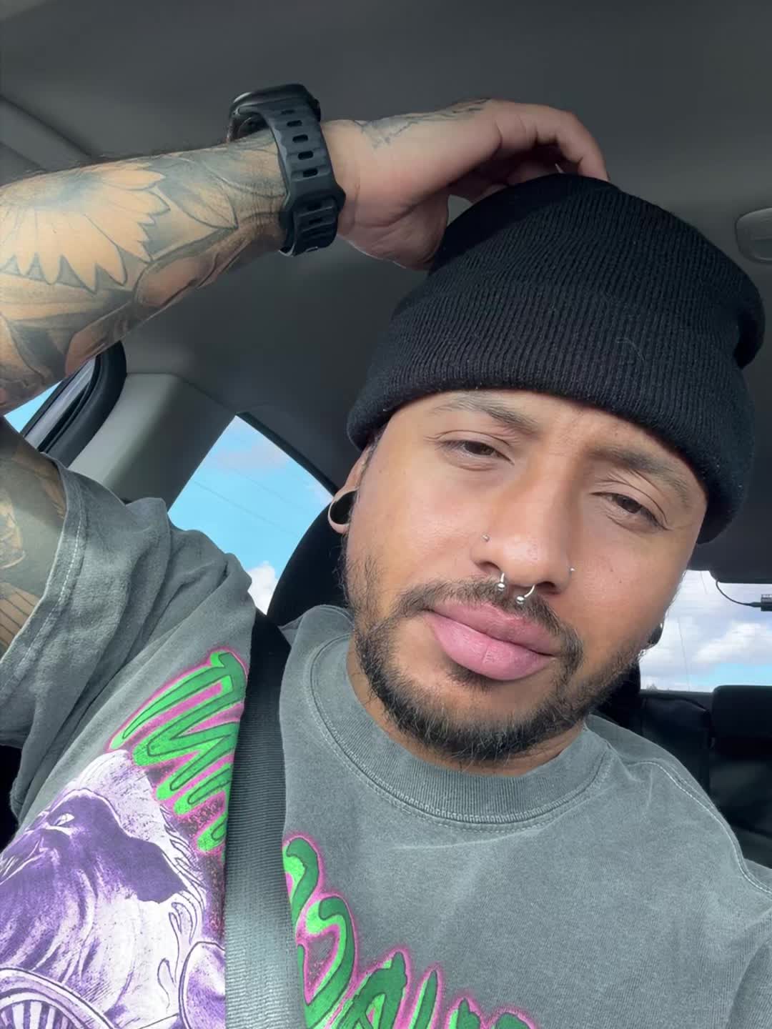 @normalguy20_