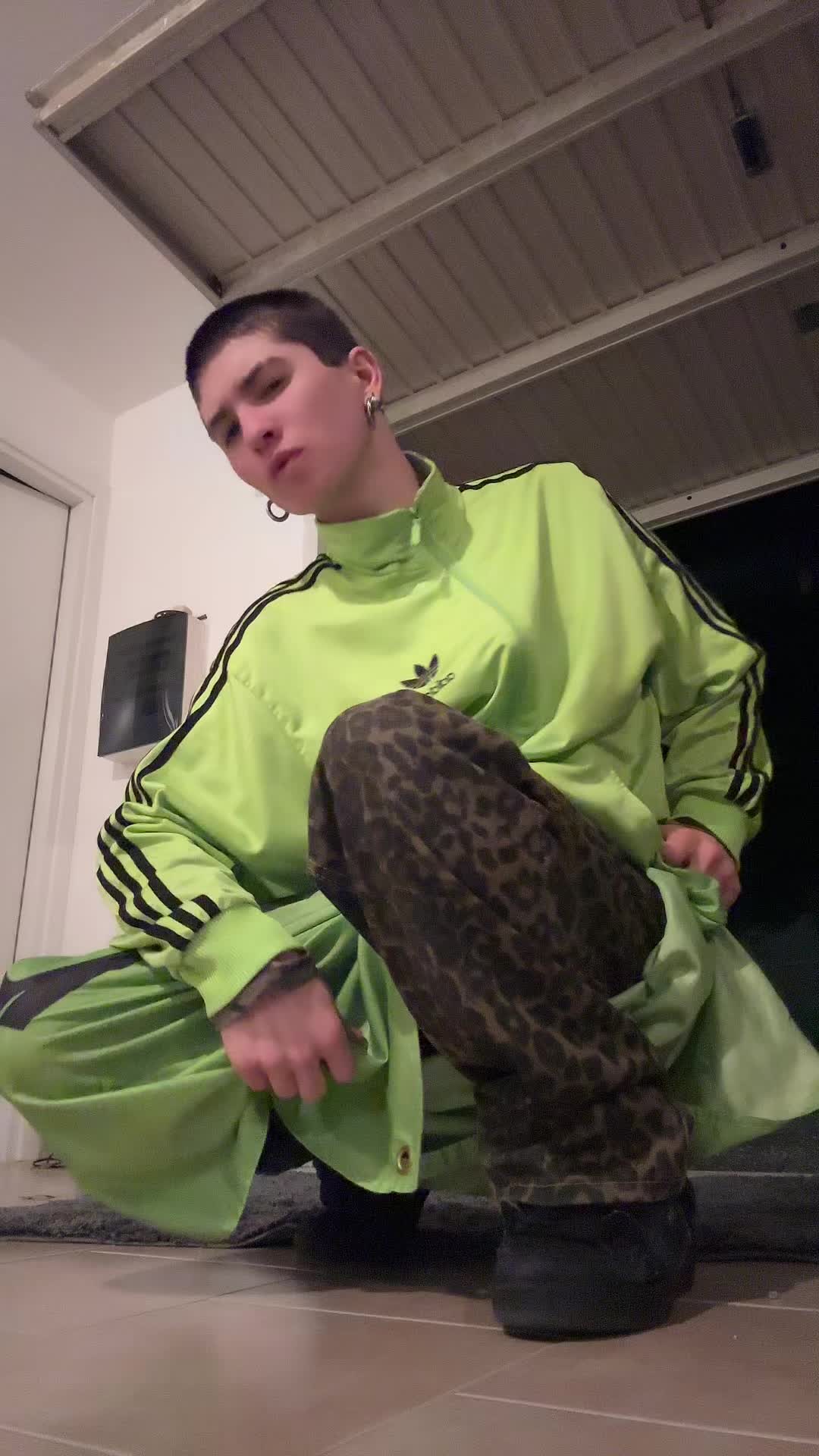 @pocowskins