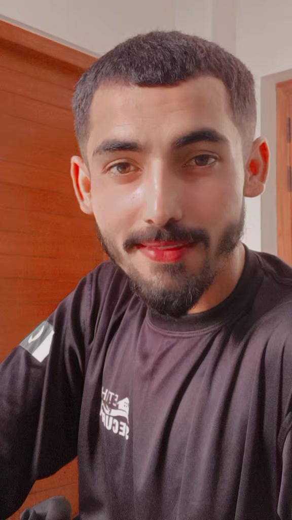 @MALIK🤞