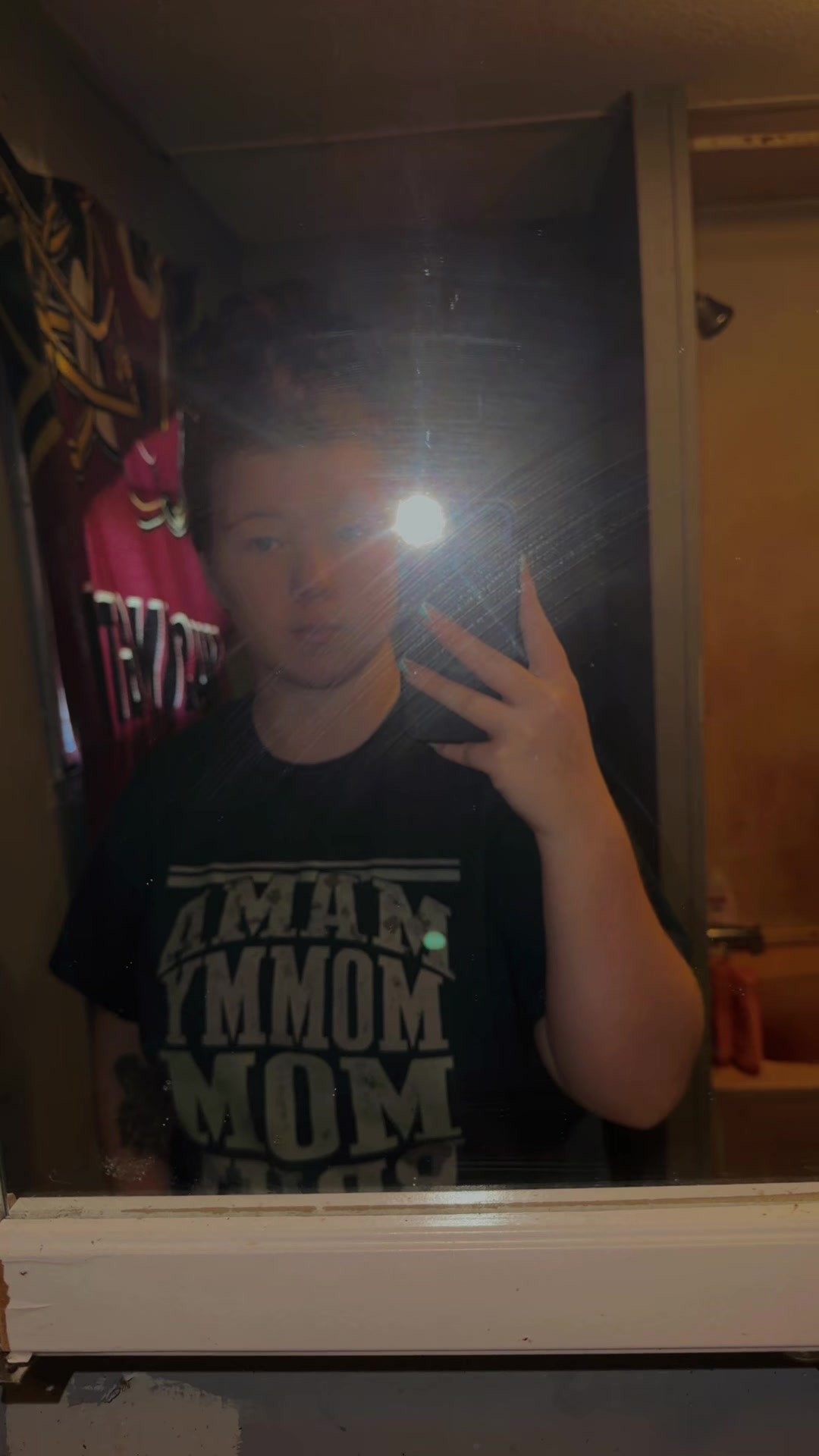 @momma23$