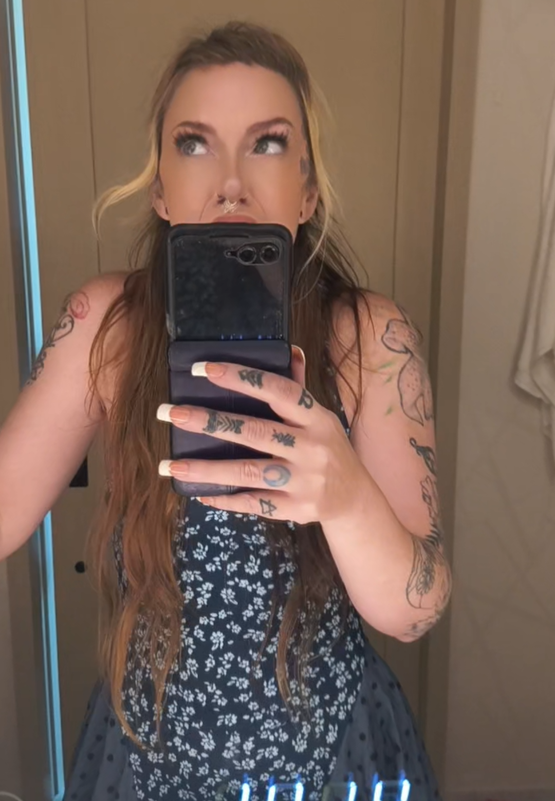 @LeiLei