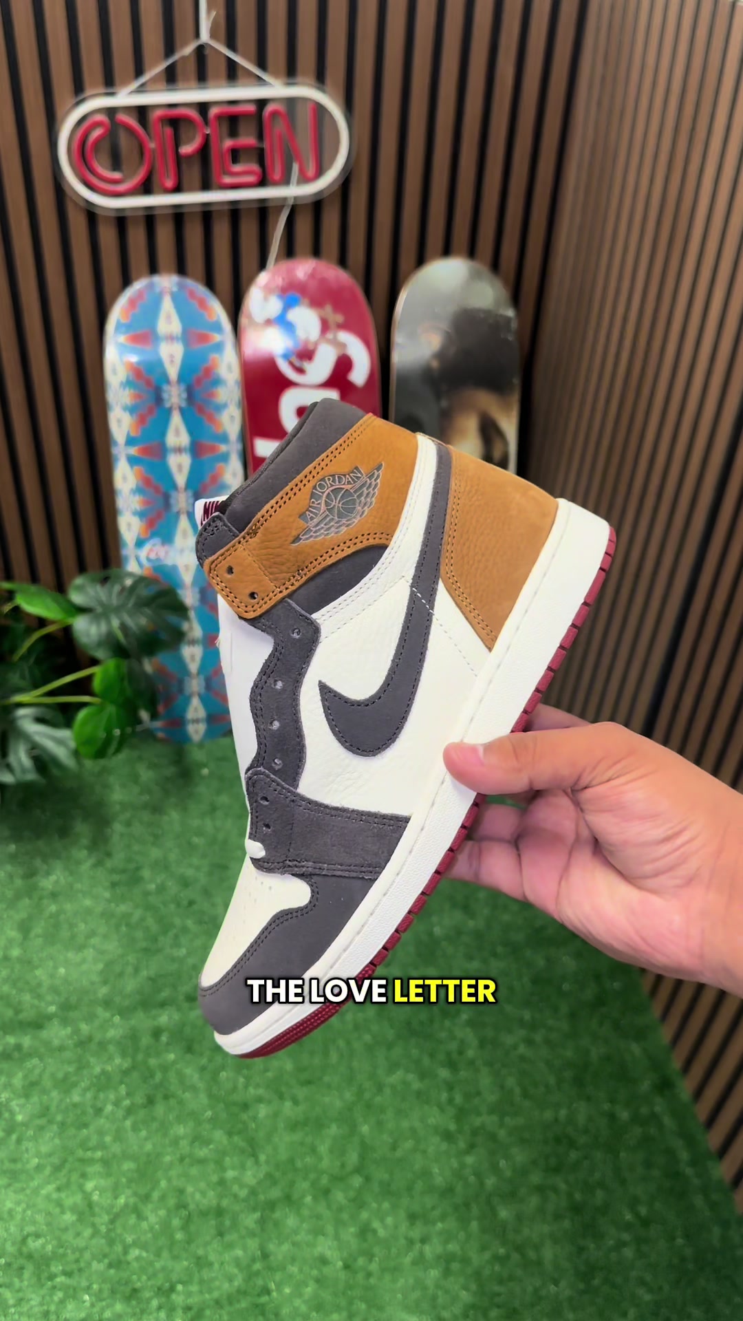 @Trending Sneakers