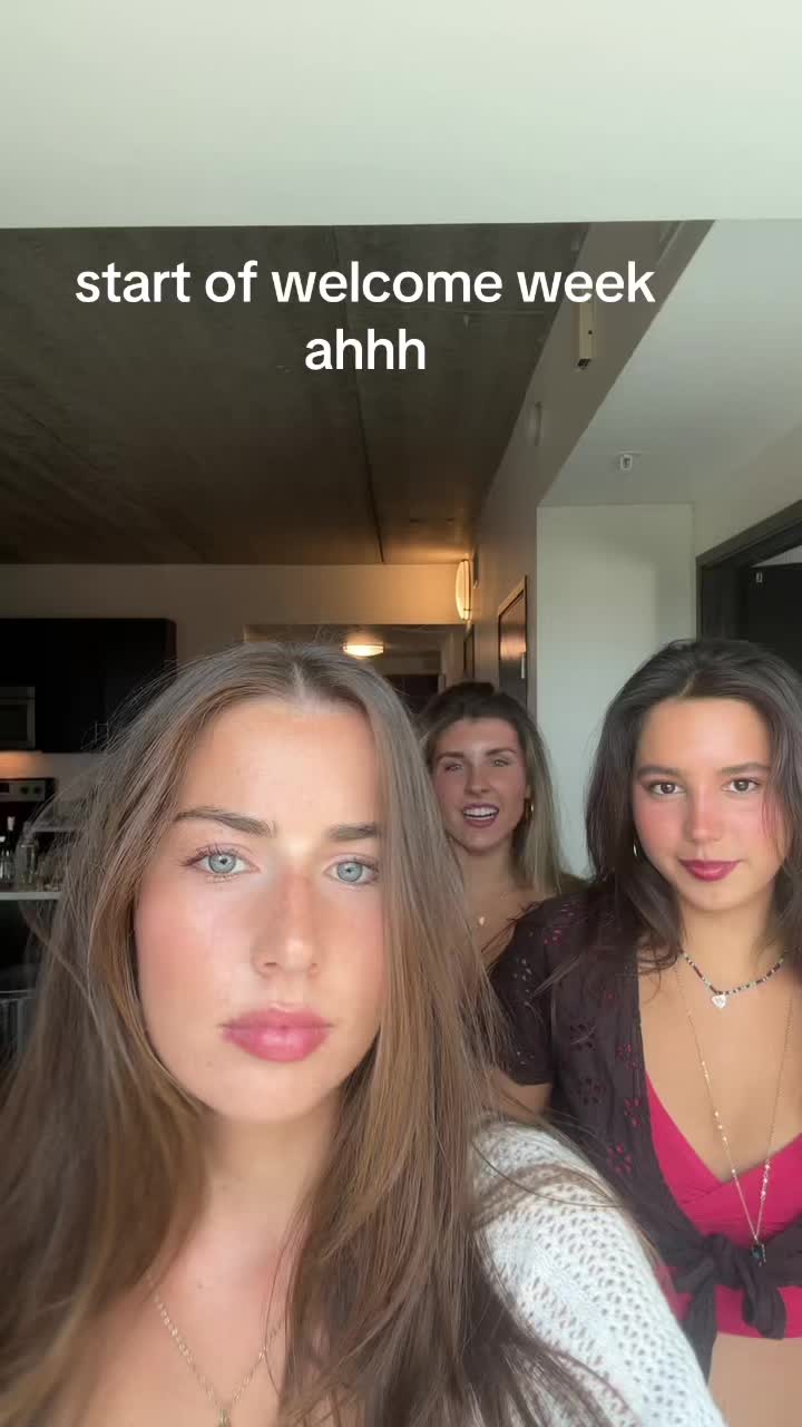 @chloe