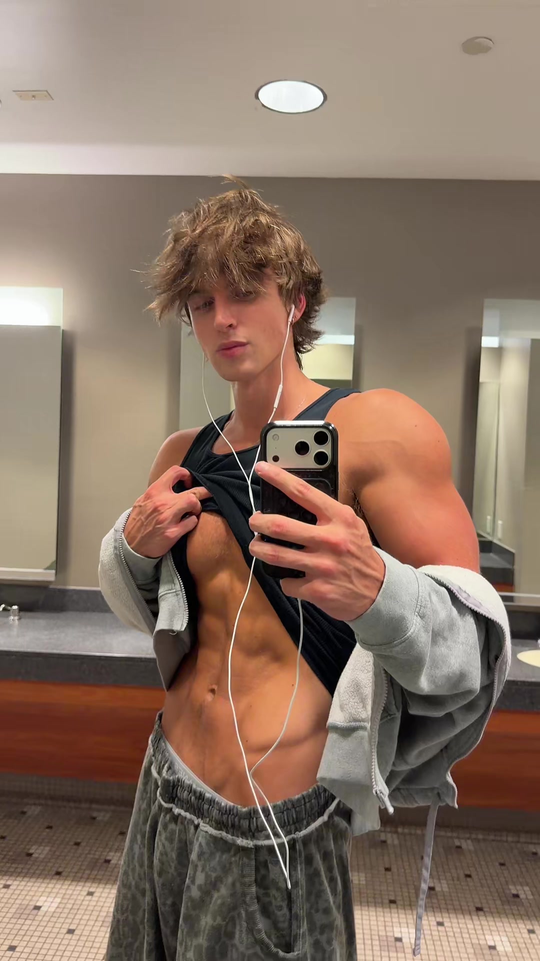 @jacobnight