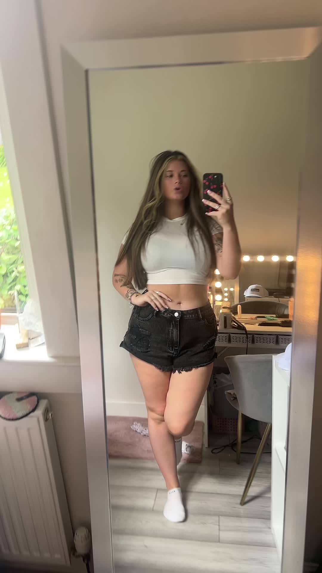 @abi taylor🍒