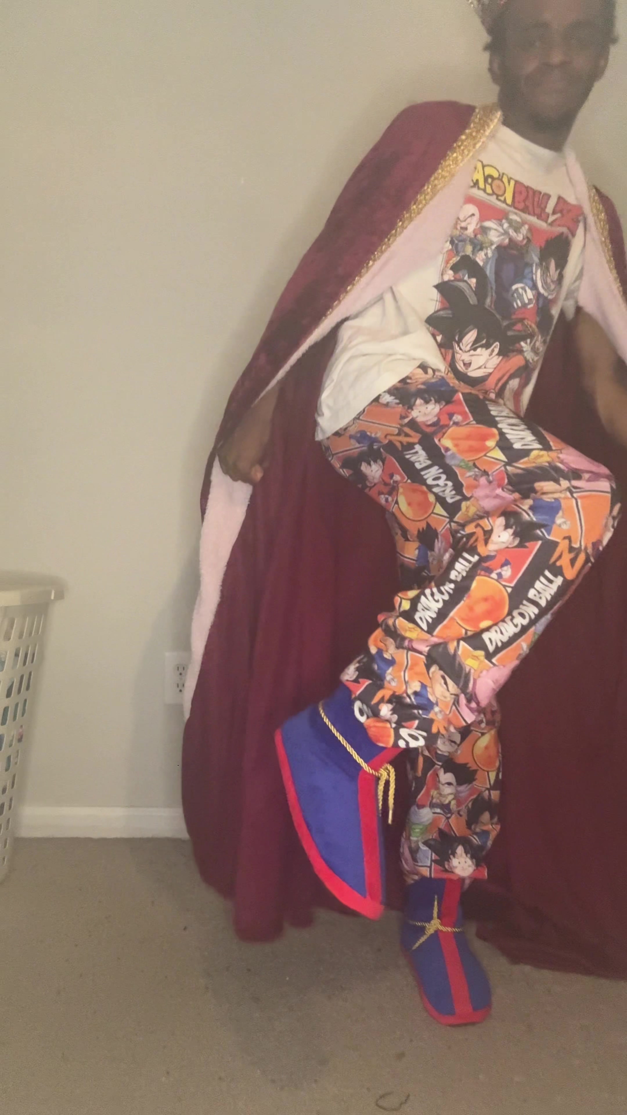@KingGoldLewis