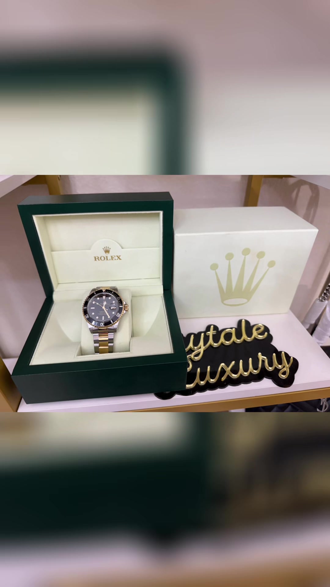 @M&rsquo;s Fairytale Luxury