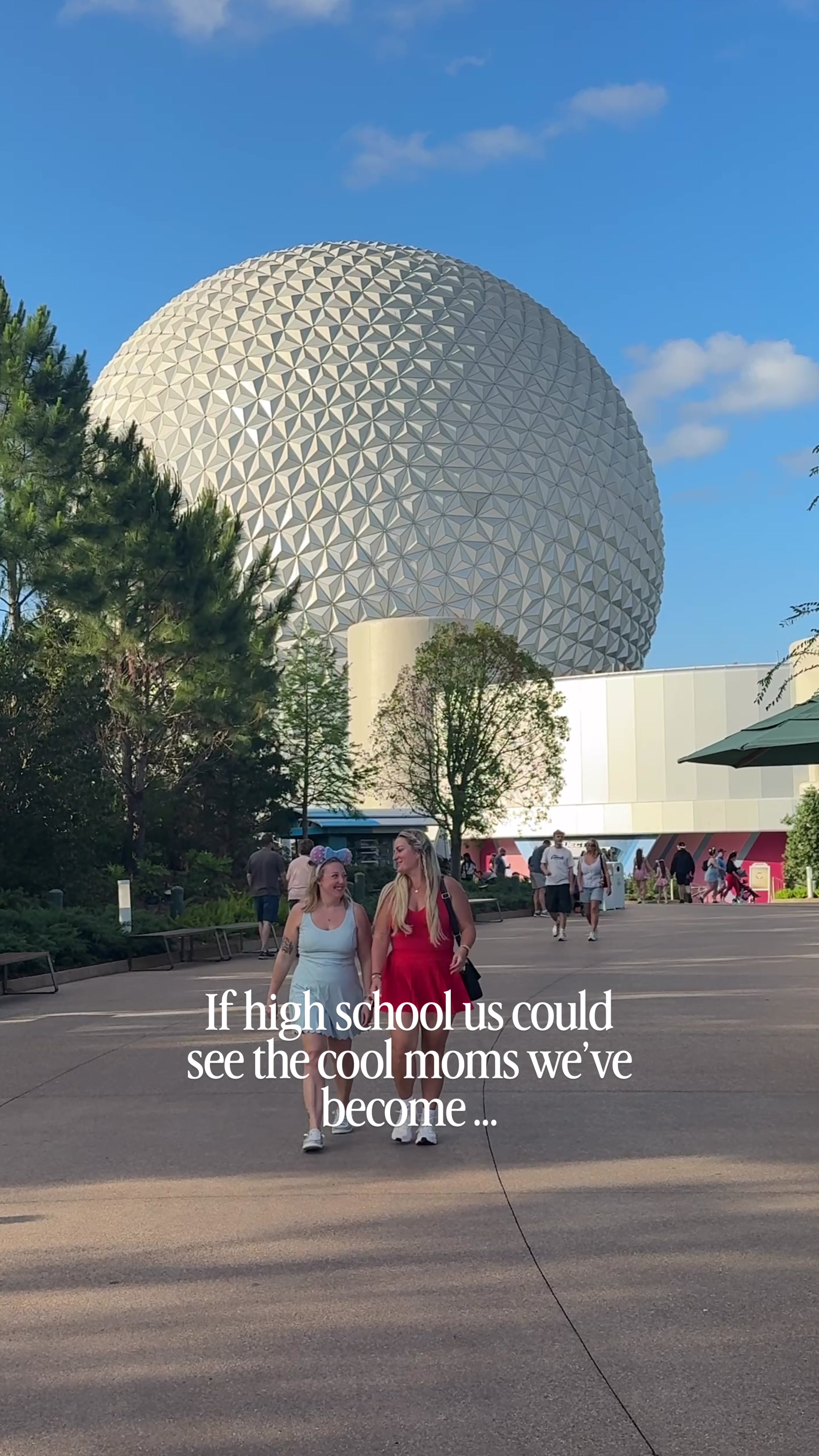 @Karisa 💖 Theme Park Mom Era