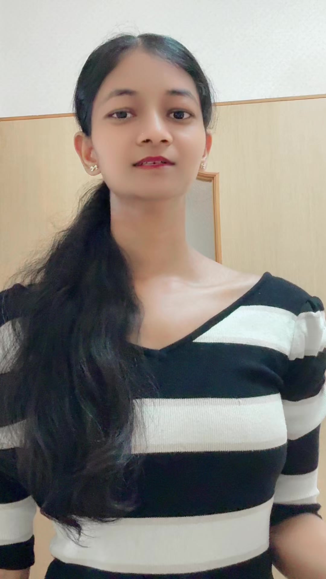@二バ チョウダリ🇳🇵❤️ 🇯🇵