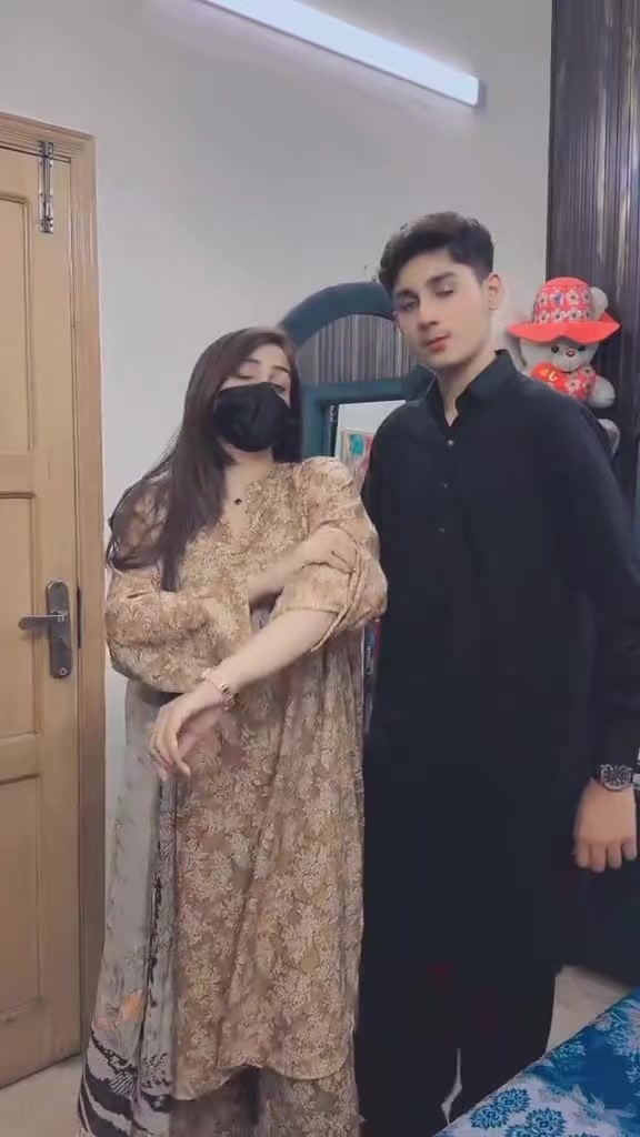 @Rabia koko185