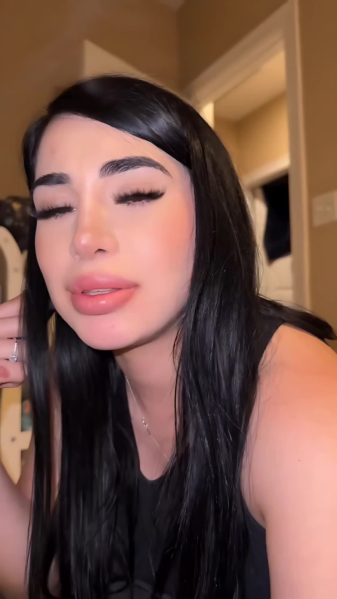 @user7945459782058