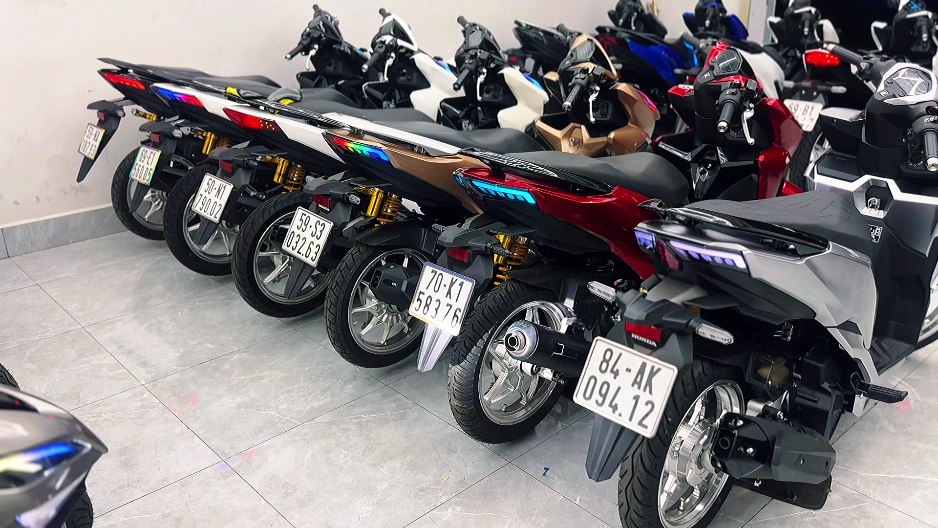 @Hoàng Nhân 39 Store
