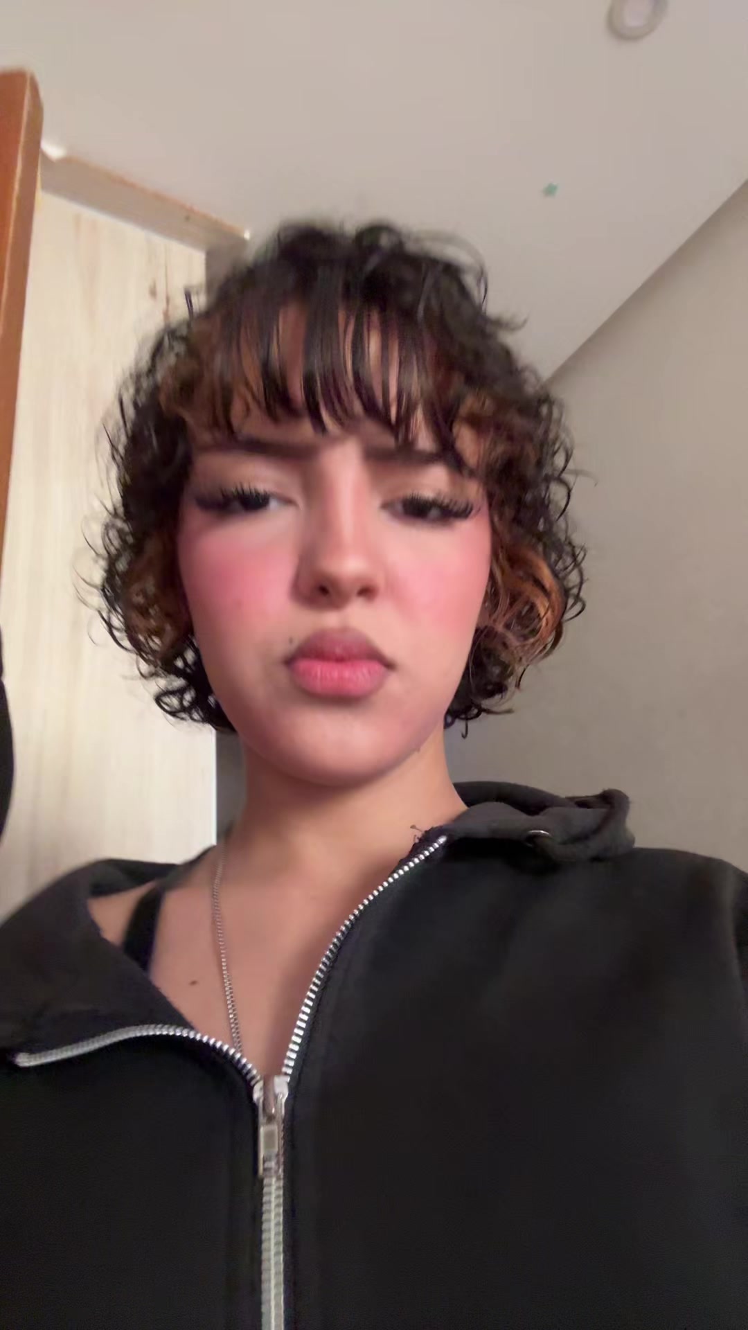 @Lilgirl.x