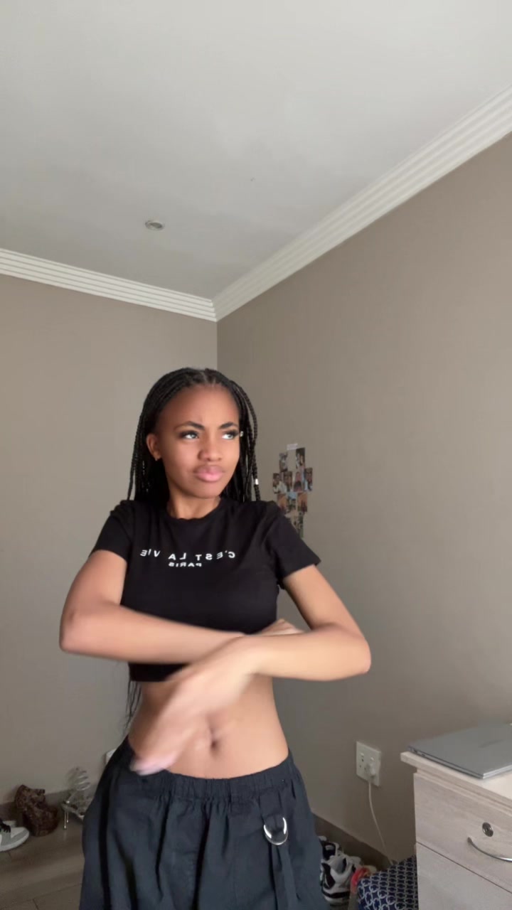 @_Gigi_