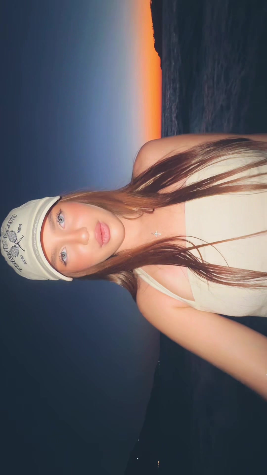 @allisavallovaaa