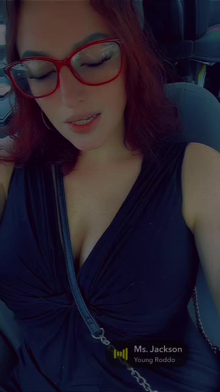 @Rosesarered