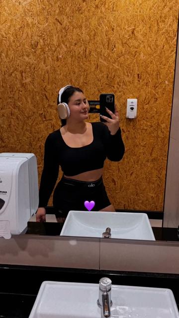 @Lizz Flecher 🇪🇨🔥