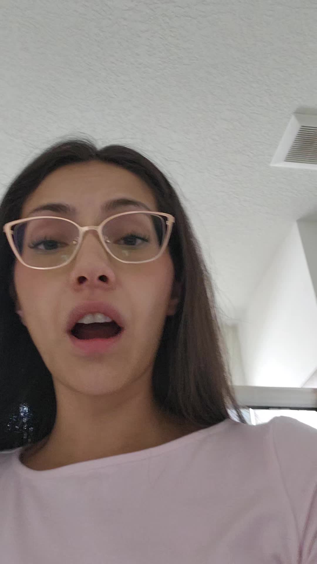 @Feliz