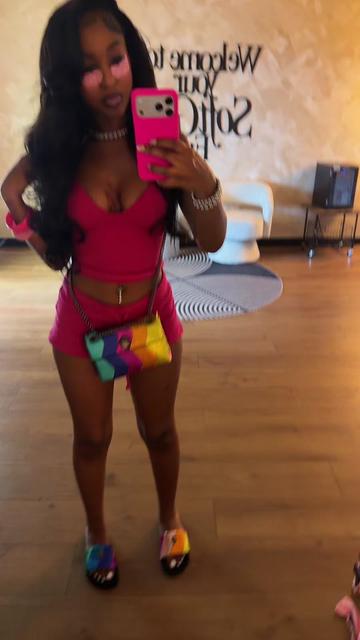 @thtgirlcheebabyy_