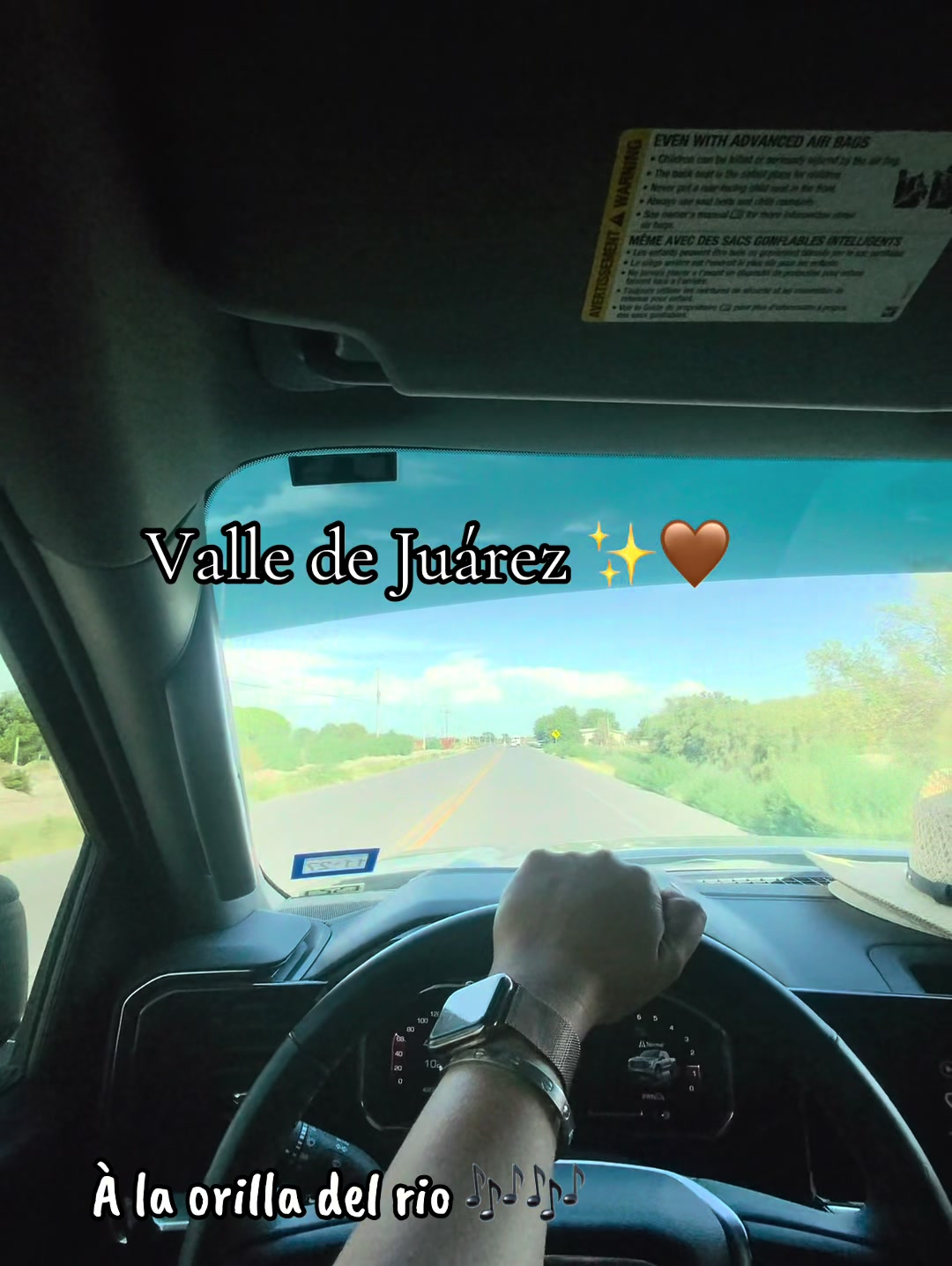 @Lluvia