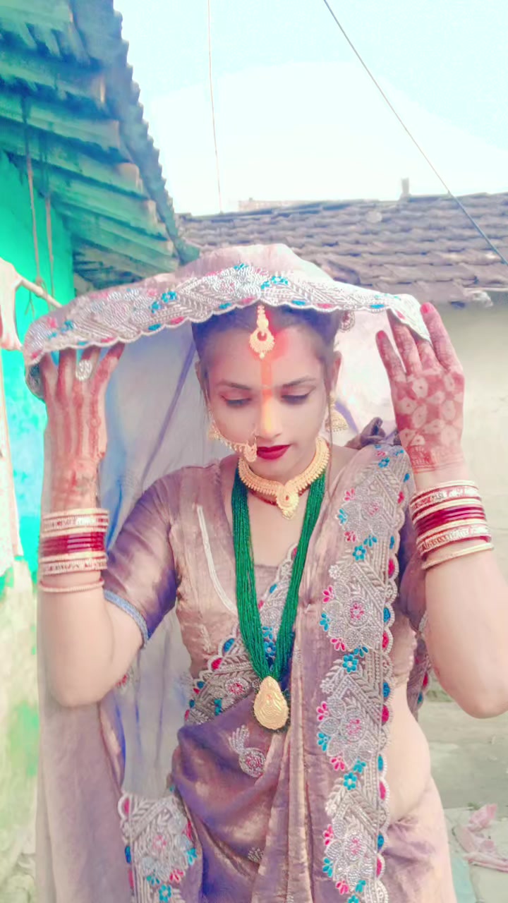 @Aarohi patel