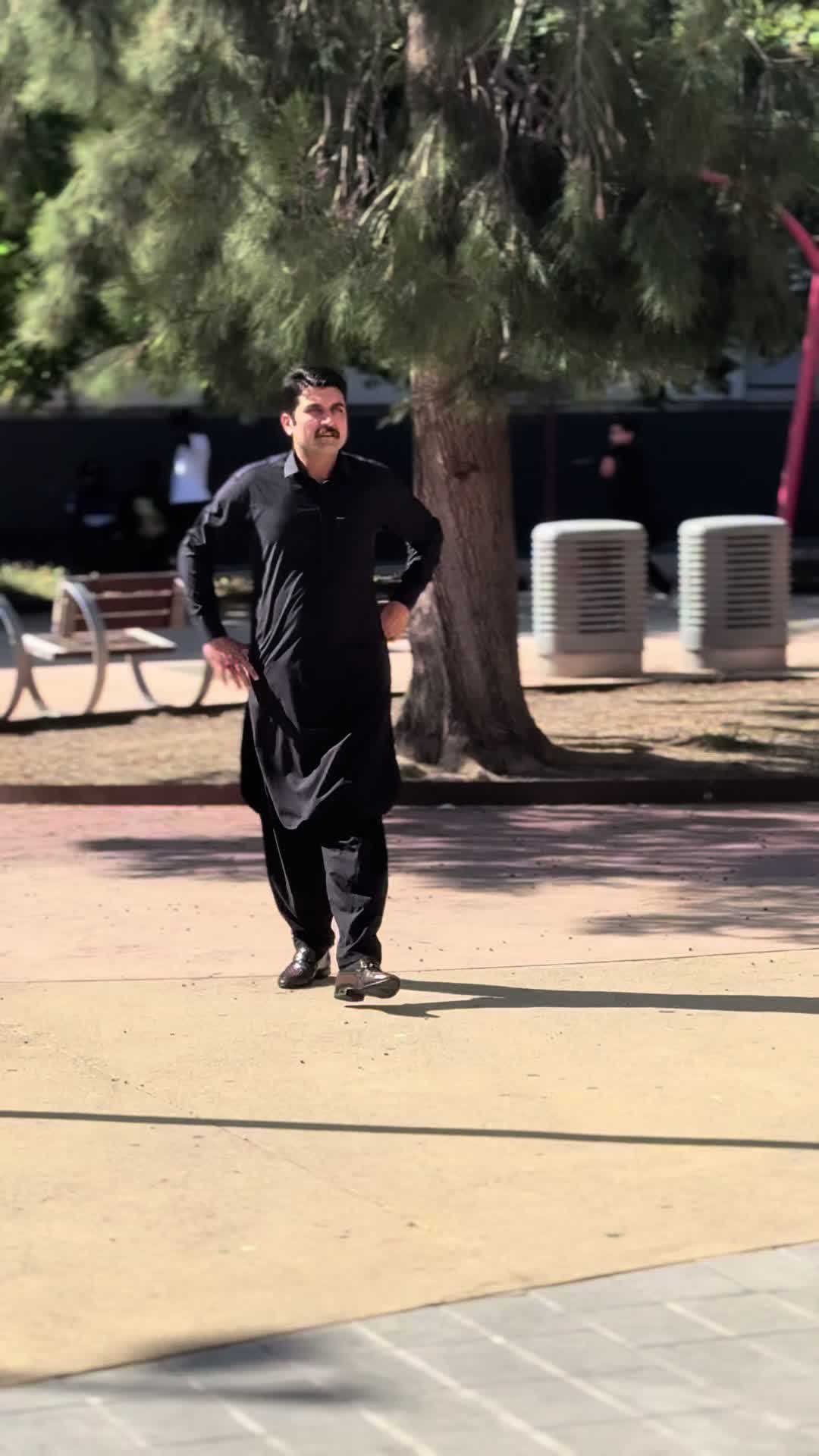 @🍁حسنین تاجےکا