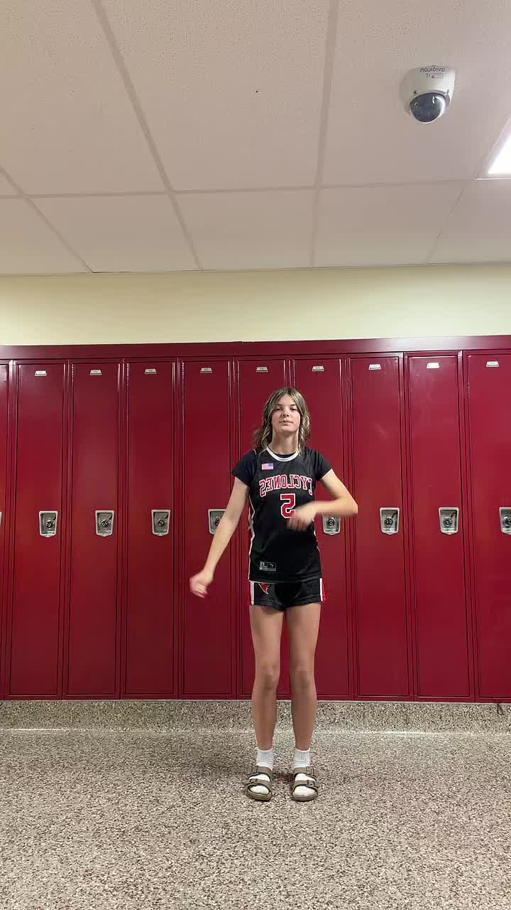 @cloeyy