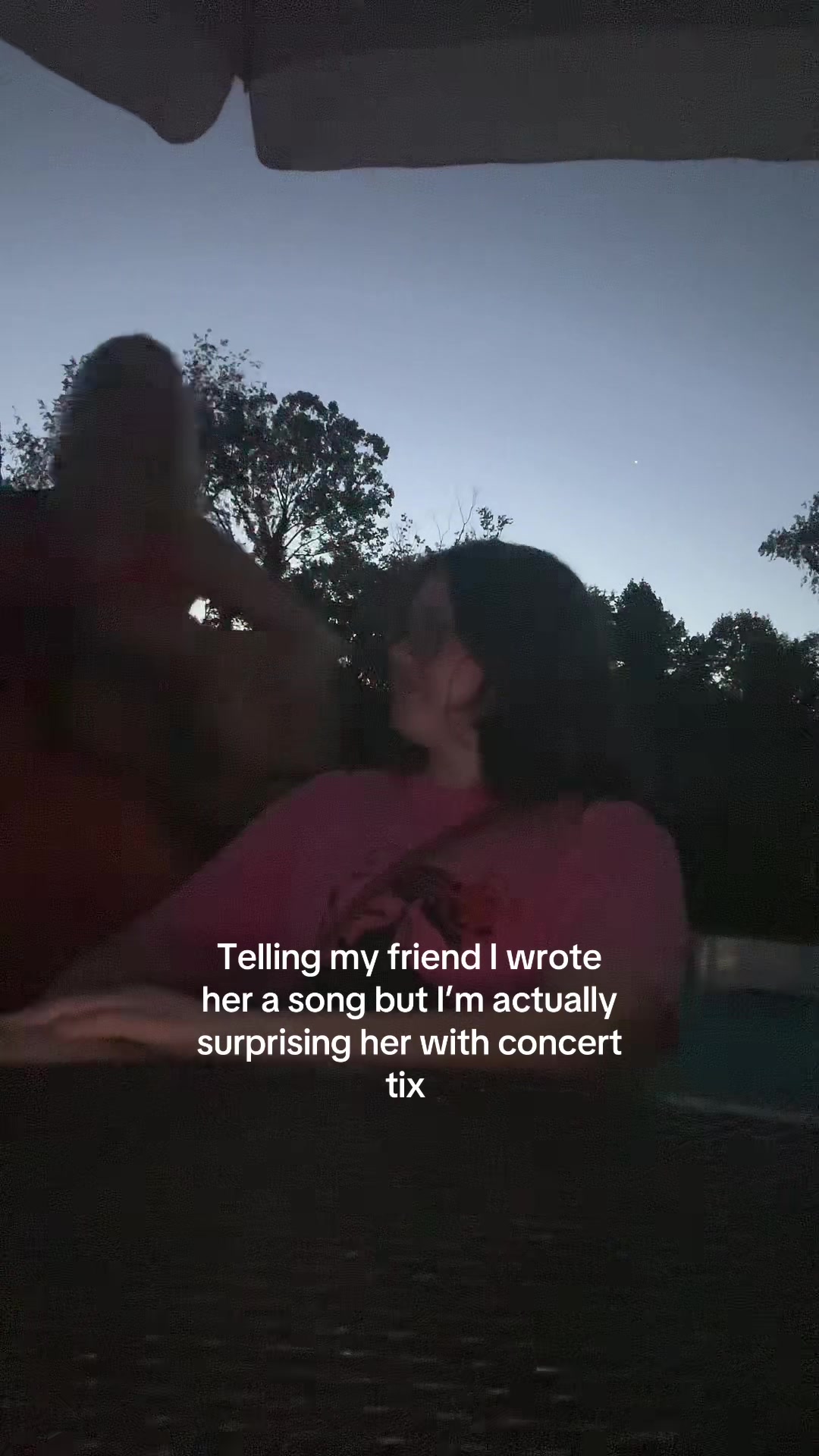 @Ellsbells