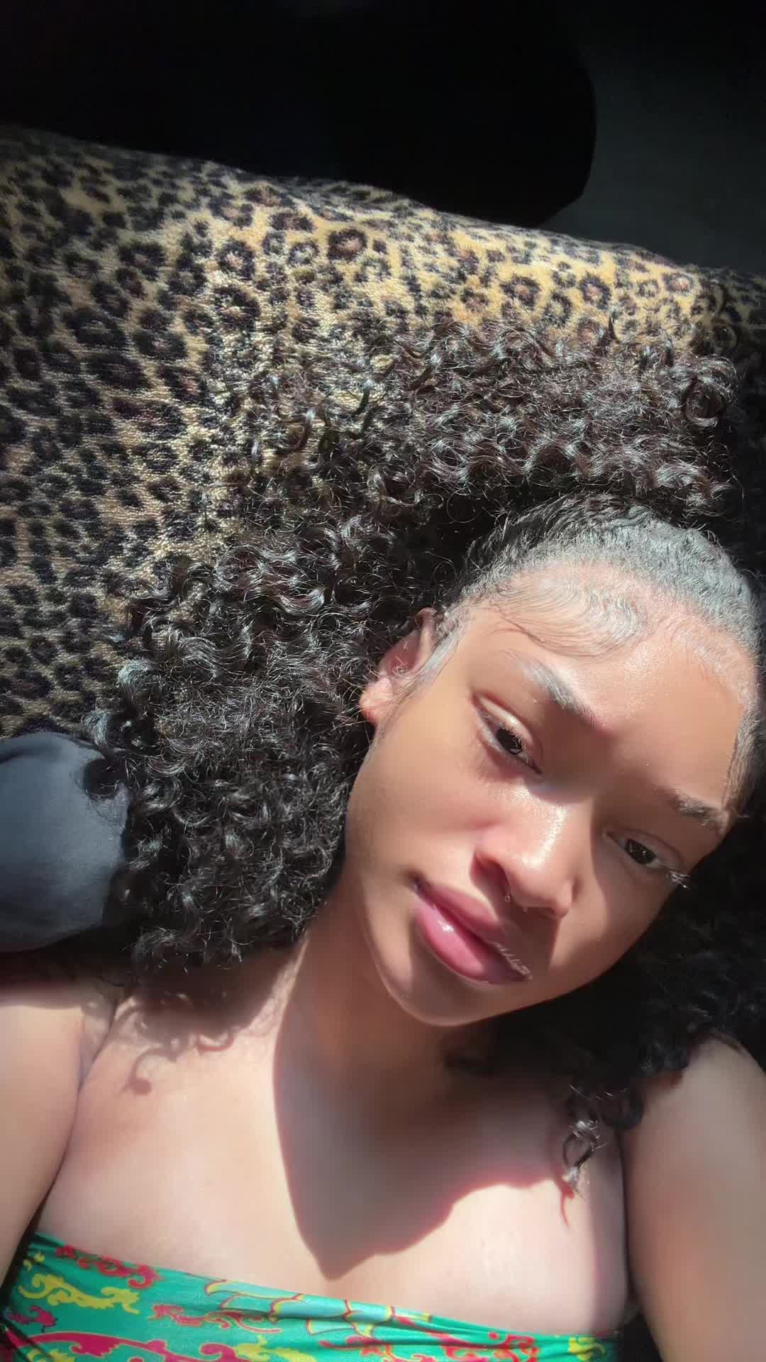 @aniamonaem