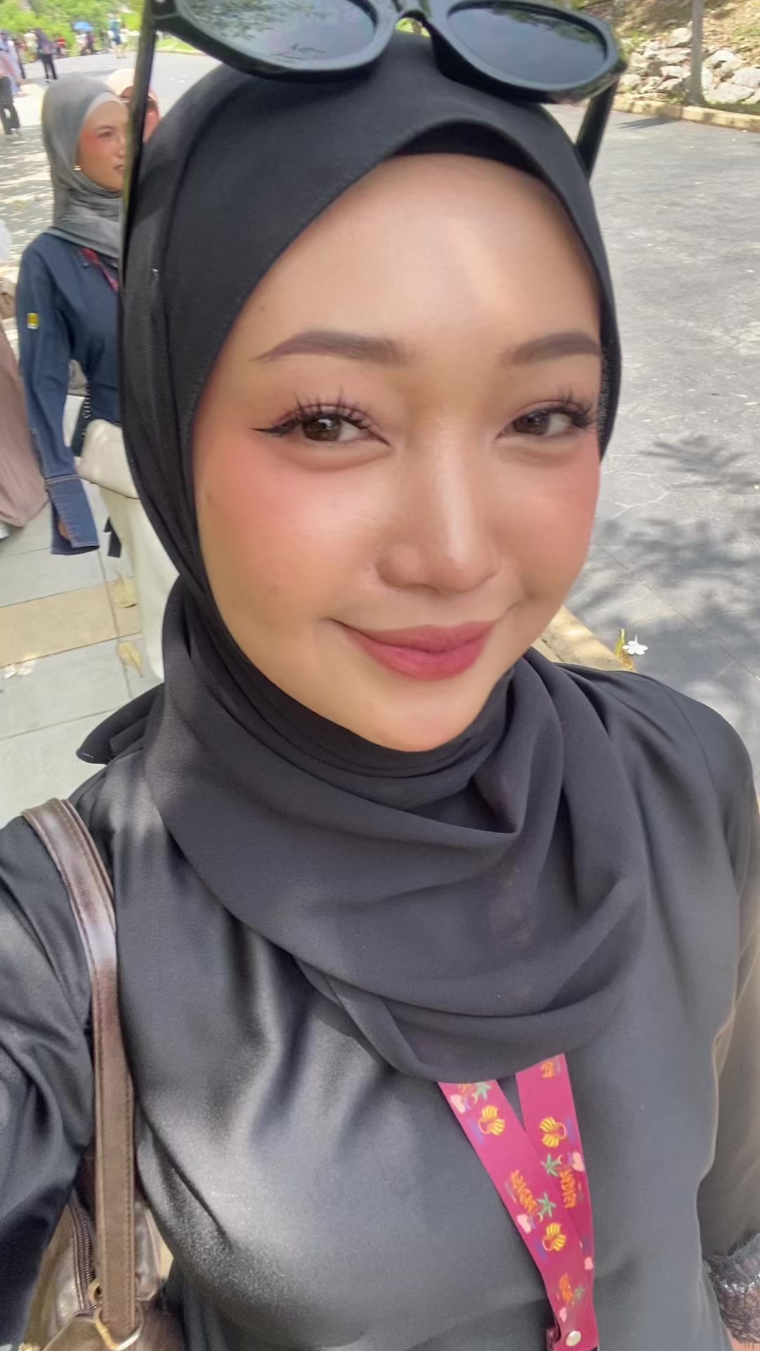 @bukan manusia