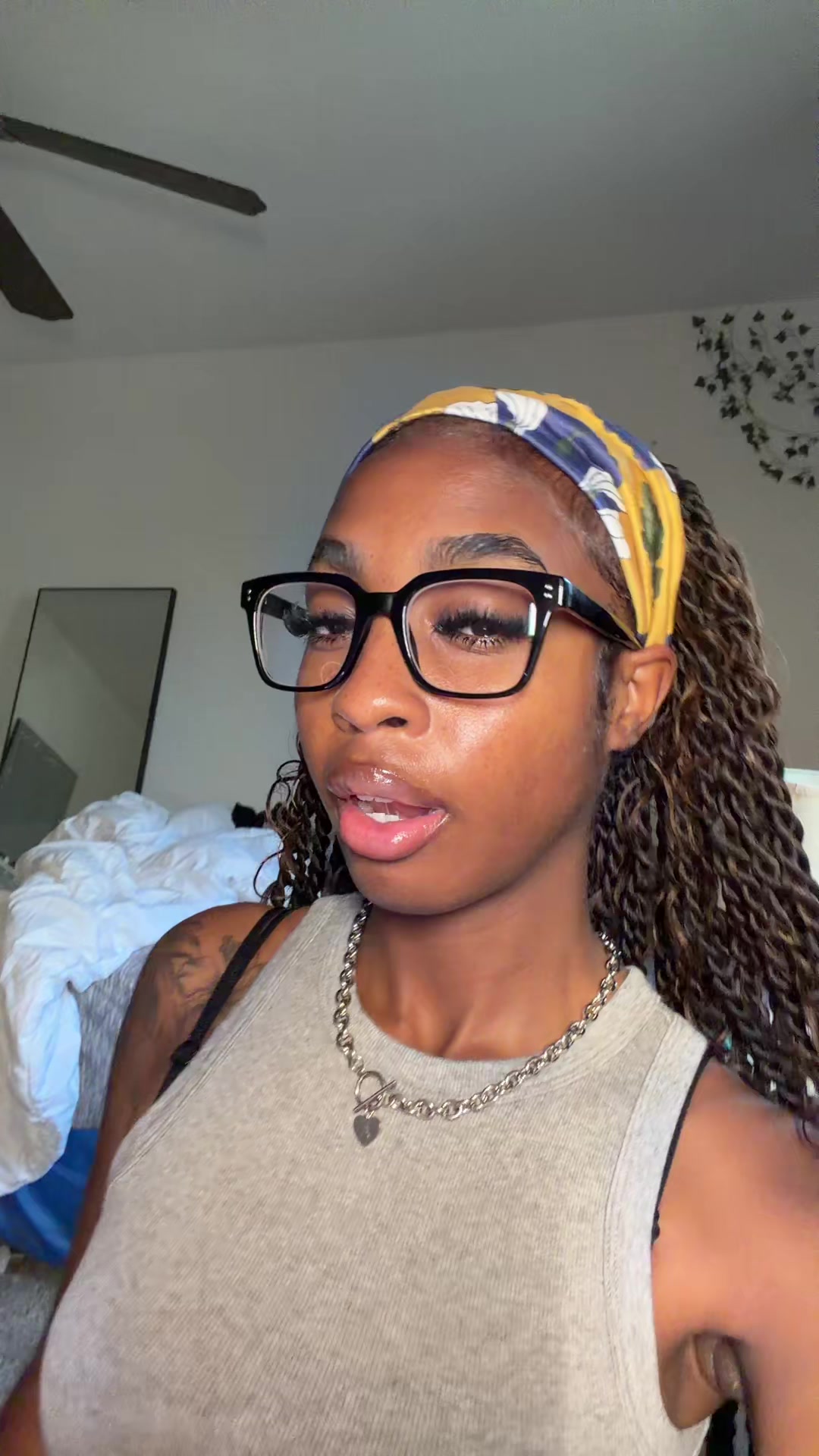 @yana