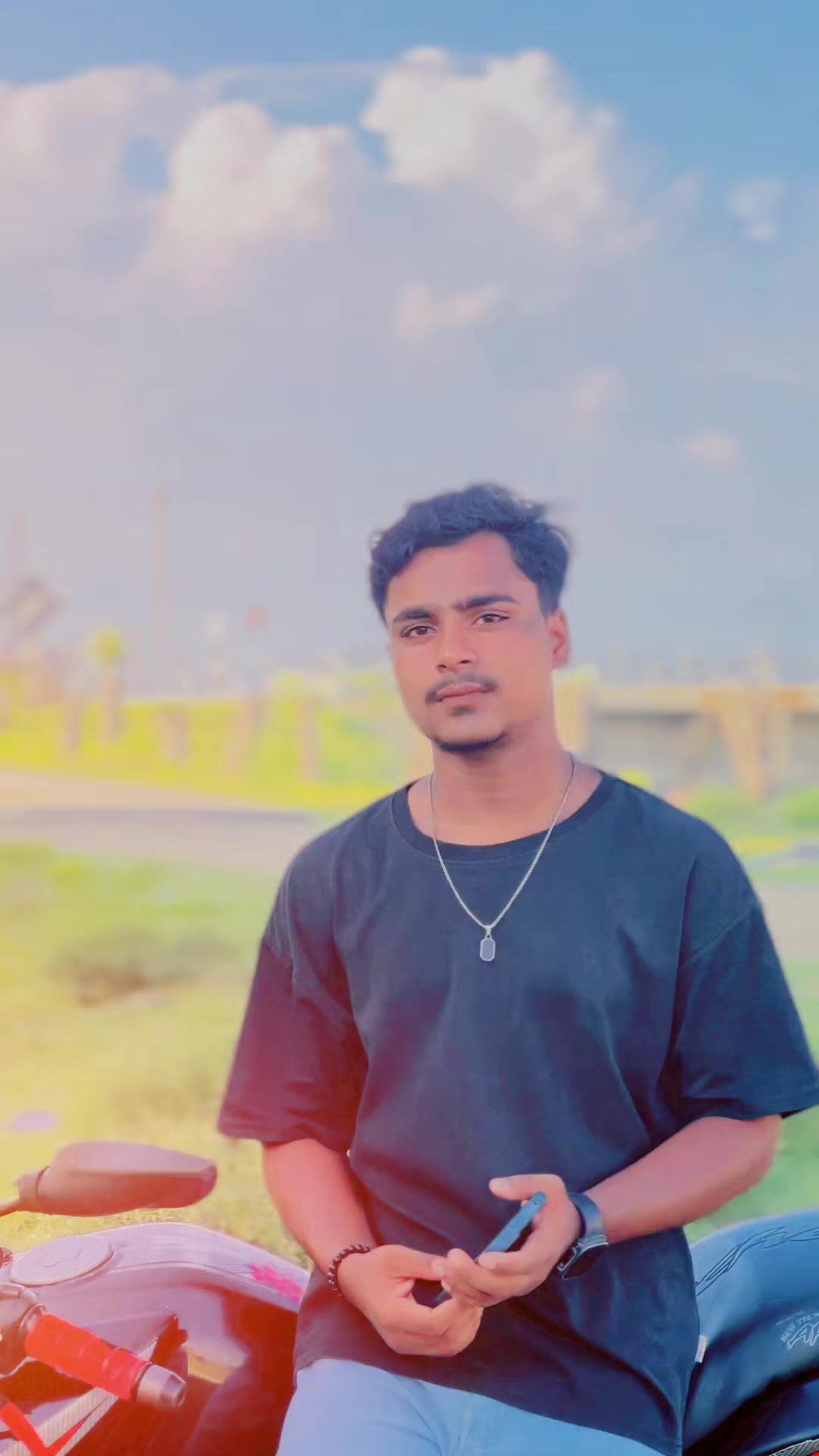 @シ︎⛎𝗠𝗿_𝗦𝗨𝗠𝗶𝗧👀