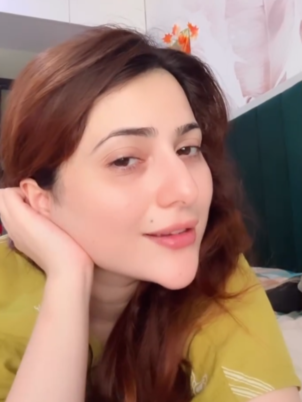 @naazuk