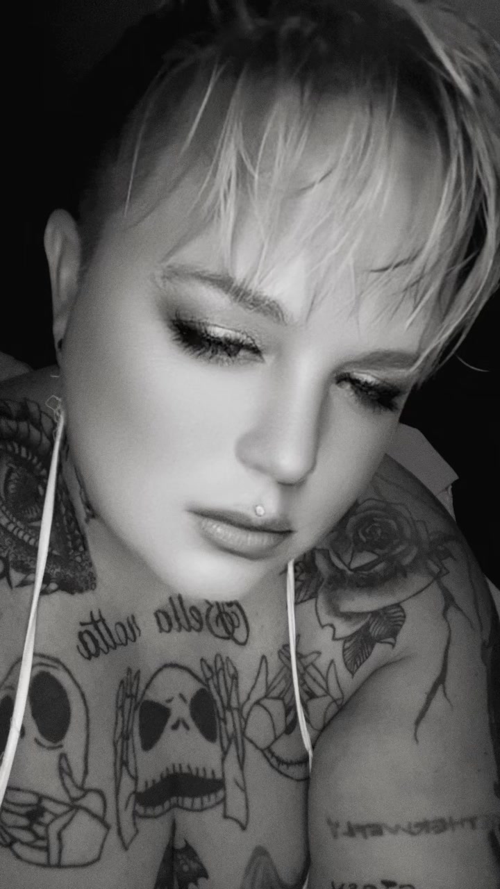 @🦋💀Bambina33311:11💀🦋