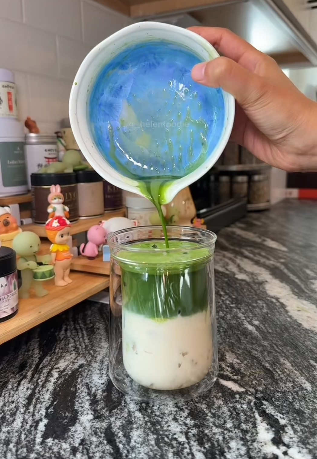 @_helenfoodie