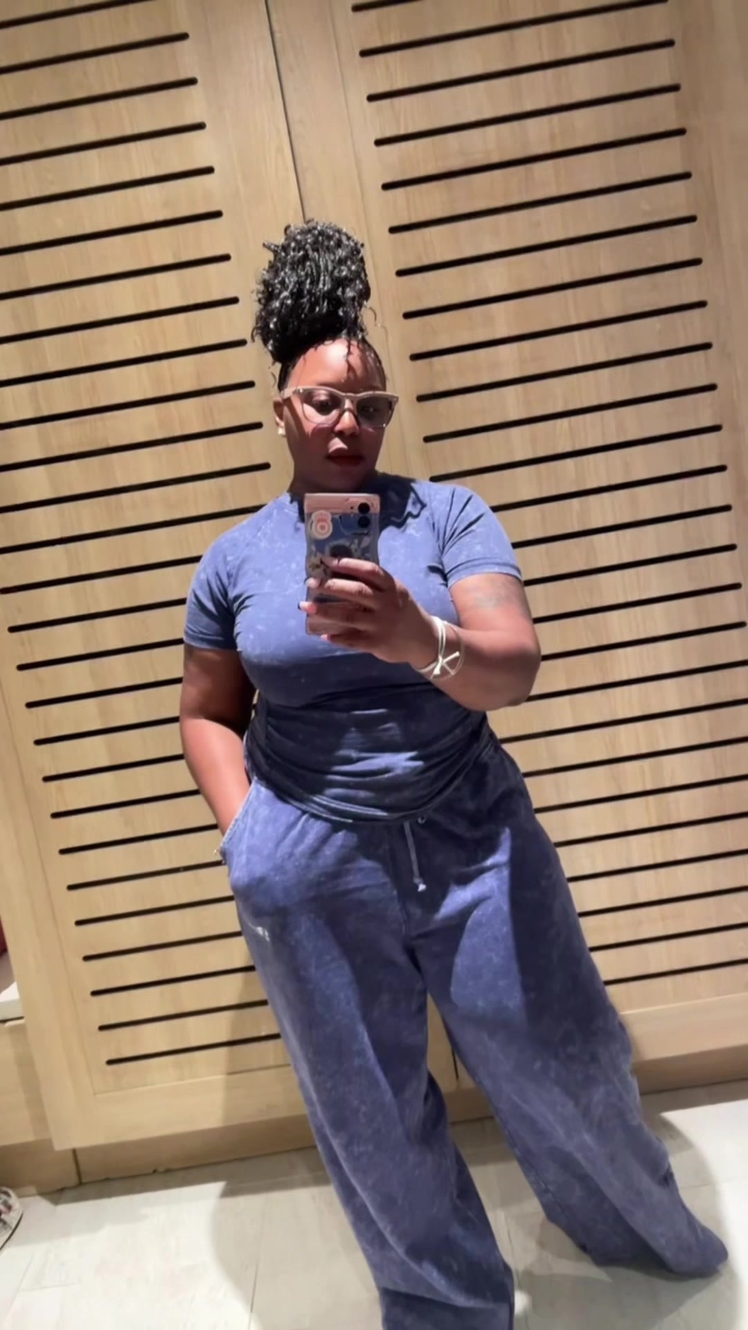 @I_AM_NICOLEDEV