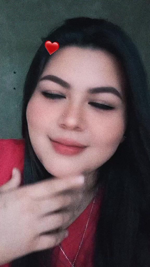 @MADELIN✨🌻