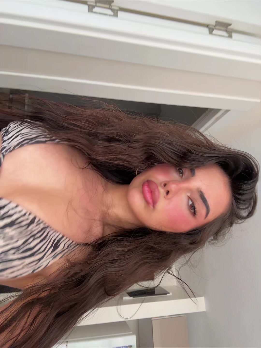 @ELHE🧸