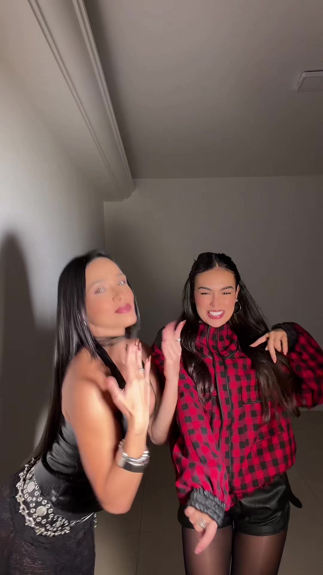 @LARISSA SANTOS