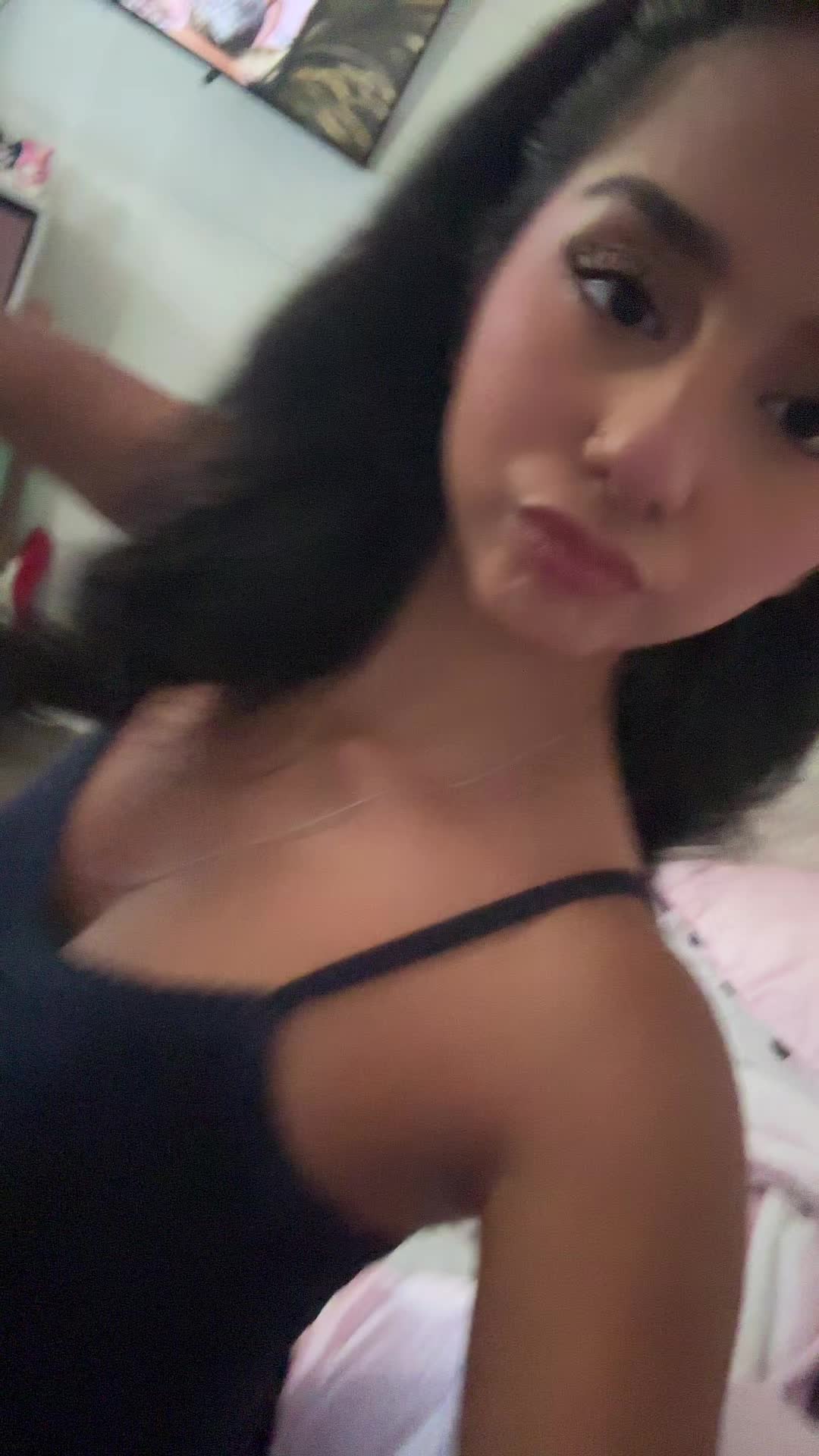 @🫧🤸&zwj;♀️💞🎵🪩🌺💋🎀🛍️🐚🌟🍓🧿