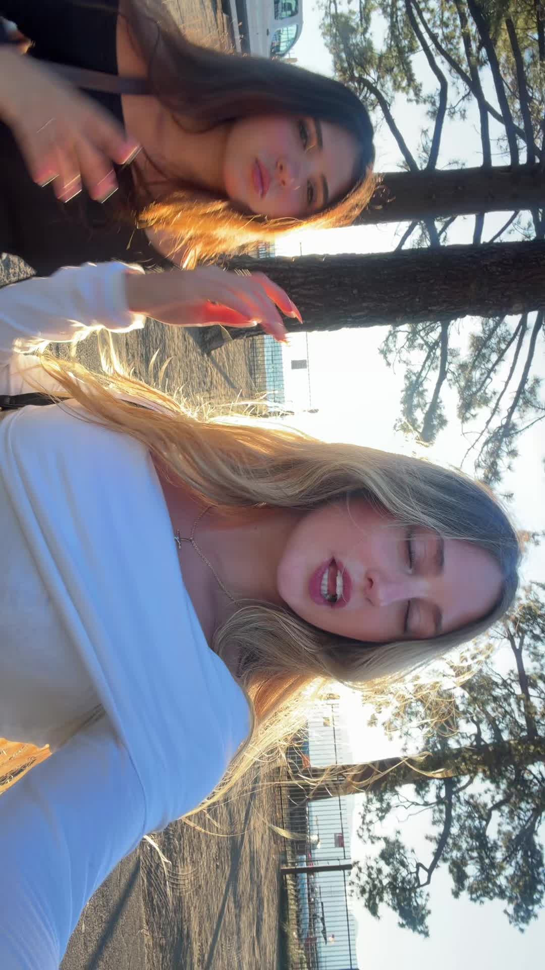 @ang🤫